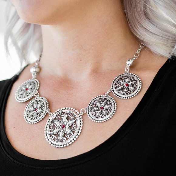 Written In The STAR LILIES Red Necklace
